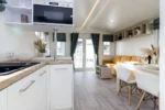 Casa Mobile Barry White – 12,5 x 4 m – Bianca con Terrazza Coperta - immagine 10