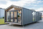 Casa mobile Capri 50 m² 12 x 4,2 m con grande vetrata - immagine 3