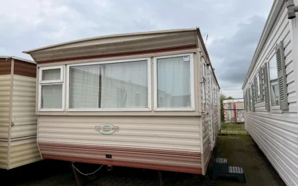 Casa mobile Cosalt 8,8 x 3,1 m compatta - immagine 1