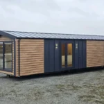 Casa mobile Emerald 12,90 x 4,13 m in legno e antracite - immagine 1
