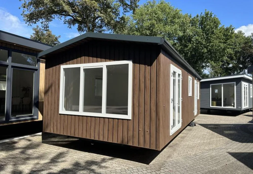Casa mobile Helios 10 x 4 m con due camere - immagine 1