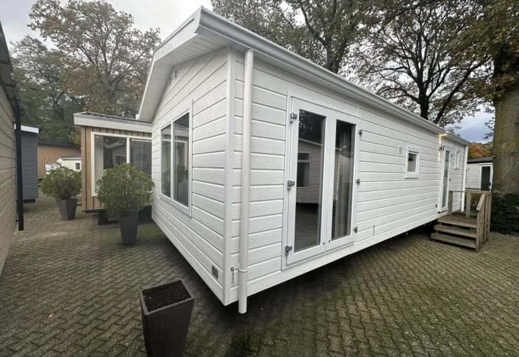 Casa mobile Loraine 10 x 4 m con due camere - immagine 1