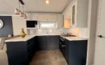 Casa mobile Margaux Veloz 11 x 3,8 m arredata - immagine 3