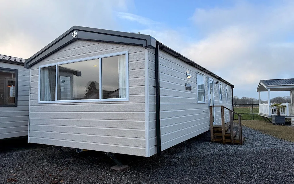 Casa mobile Royan 10,9 x 3,7 m arredata - immagine 1