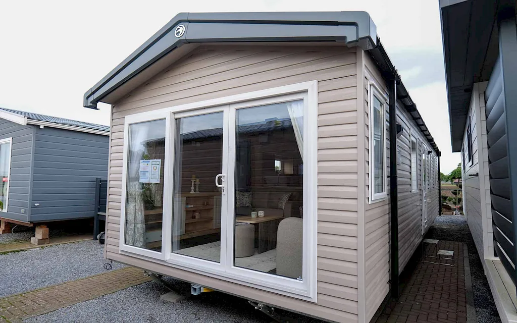 Casa mobile Swift Bordeaux 11 x 3,7 m - immagine 1