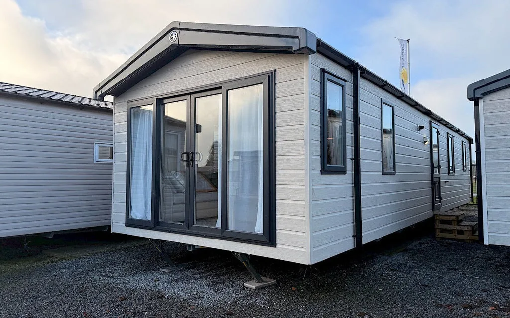 Casa mobile Swift Vendée 12,8 x 4 m luxury - immagine 1