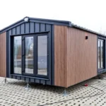 Casa Mobile Texel Deluxe – 10,45 x 3,75 m – Design Contemporaneo Legno e Antracite - immagine 1