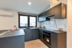 Casa Mobile Texel Deluxe – 10,45 x 3,75 m – Design Contemporaneo Legno e Antracite - immagine 7