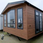 Casa mobile Woodline 1100/2 11 x 4 m - immagine 1