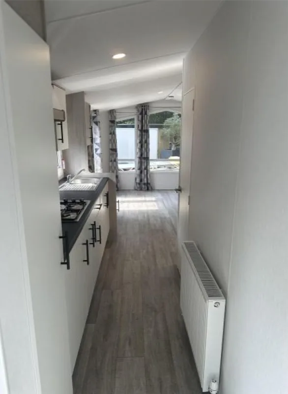 Casa mobile Zino 1000 10 x 3,7 m - immagine 2