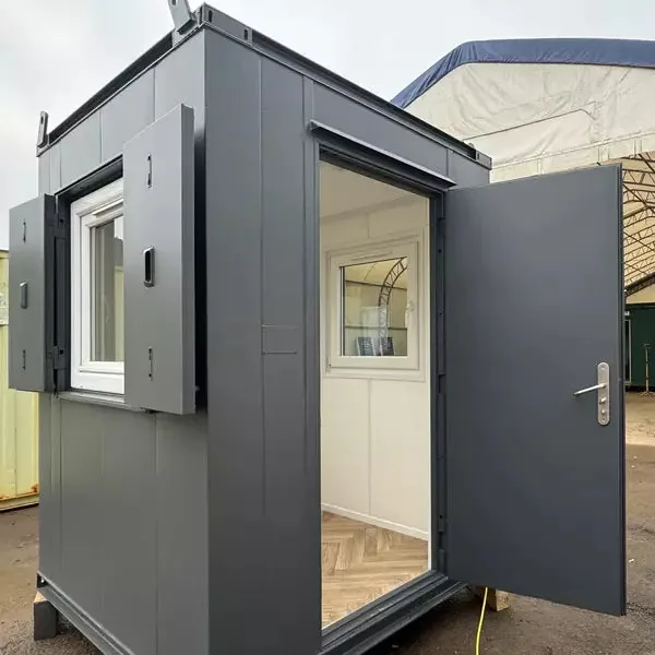 Caseta de vigilancia 1,8 x 1,8 m – cabina sorveglianza in acciaio grigio antracite con persiane antivandaliche - immagine 1