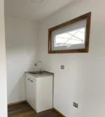 Casetta modulare Atenas 6 x 3 m – 18 m² con bagno con cabina doccia in vetro - immagine 5