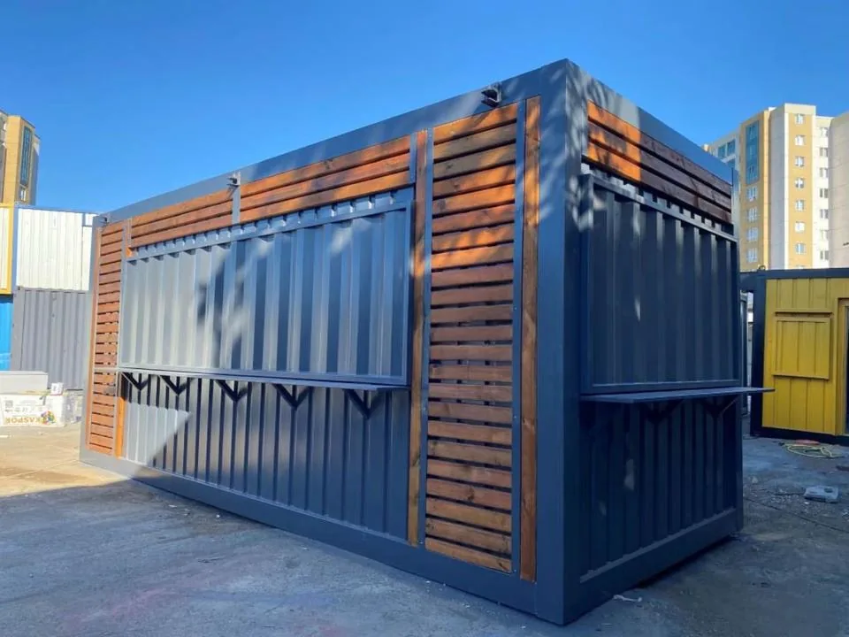 Container Caffetteria 6 m Antracite e Legno — Interni Arancione, Finestre a Ribalta, LED Encastrati - immagine 1