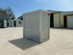 Container Sanitario Doppio WC — 2 Cabine con Lavabo, Specchio e LED — 2,20 × 1,20 × 2,50 m - immagine 2