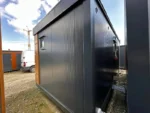 Container Sanitario Multiutenza — 4 WC + 1 Urinale + 3 Lavabi — 6,06 × 2,44 × 2,80 m - immagine 13