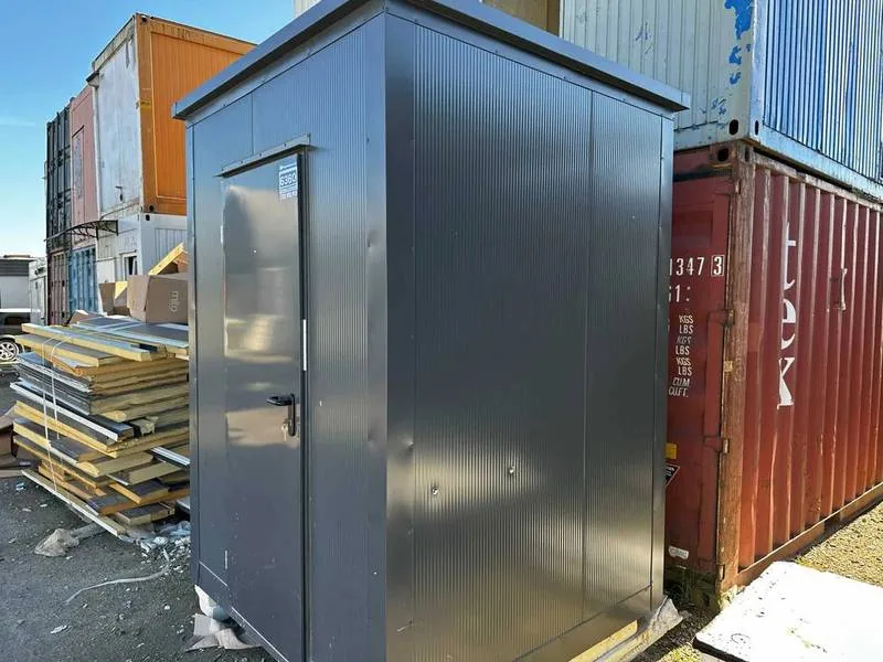 Container Sanitario WC + Doccia + Urinale — Cabina Doccia Vetro Nero — 1,86 × 1,45 m - immagine 2