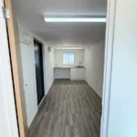 Container Ufficio 2,4 x 6,4 m con Bagno e Cucina — Grafite Antivandalico - immagine 6