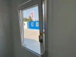 Container Ufficio 3 x 2,5 m — Bianco, Finestra Oscillo-Battente e Riscaldamento - immagine 2
