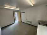 Container Ufficio 9,7 x 3 m con Servizi Igienici — Modulo Bianco con Bagno Integrato - immagine 4