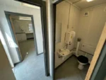 Container Ufficio 9,7 x 3 m con Servizi Igienici — Modulo Bianco con Bagno Integrato - immagine 10