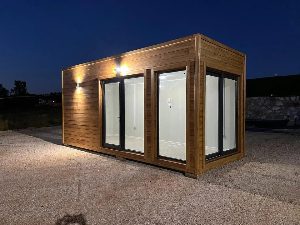 Container Ufficio Moonlight 240 x 600 — Rivestimento Legno, Vetrate Panoramiche - immagine 2