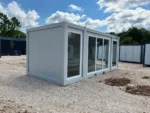 Container Ufficio Wolf Tiny Modello Casa de Cristal 3 x 7 m — Facciata Interamente Vetrata Bianca - immagine 2