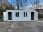 Container Ufficio XL 3 x 7 m con WC e Cucina — Bianco con Due Porte e Due Finestre - immagine 1