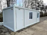 Container Ufficio XL 3 x 7 m — Wolf Tiny Bianco con Due Finestre e Porta sul Lato Lungo - immagine 3