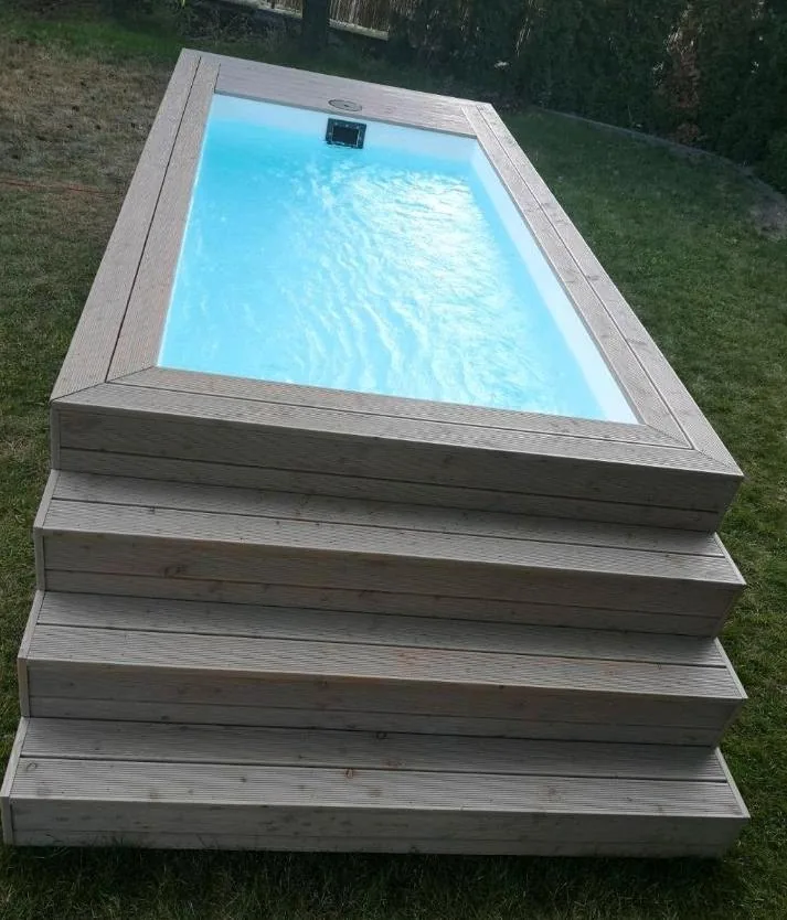 Piscina monoblocco in fibra di vetro rivestita in legno di pino 5 m × 2,20 m - immagine 2