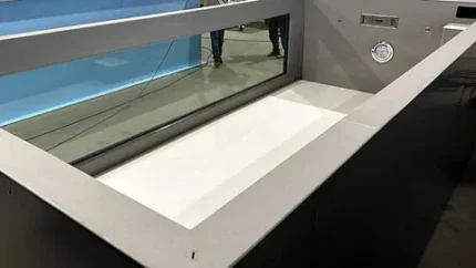 Piscina monoblocco polipropilene 6,5 m con finestra panoramica da 4 m, controcorrente e pompa di calore - immagine 2