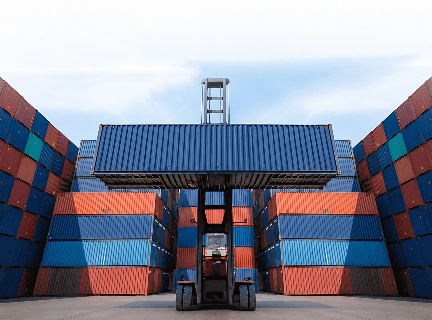 Sollevamento Container